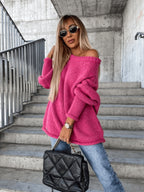 Löst stickad damtröja med off-shoulder-design – Amira