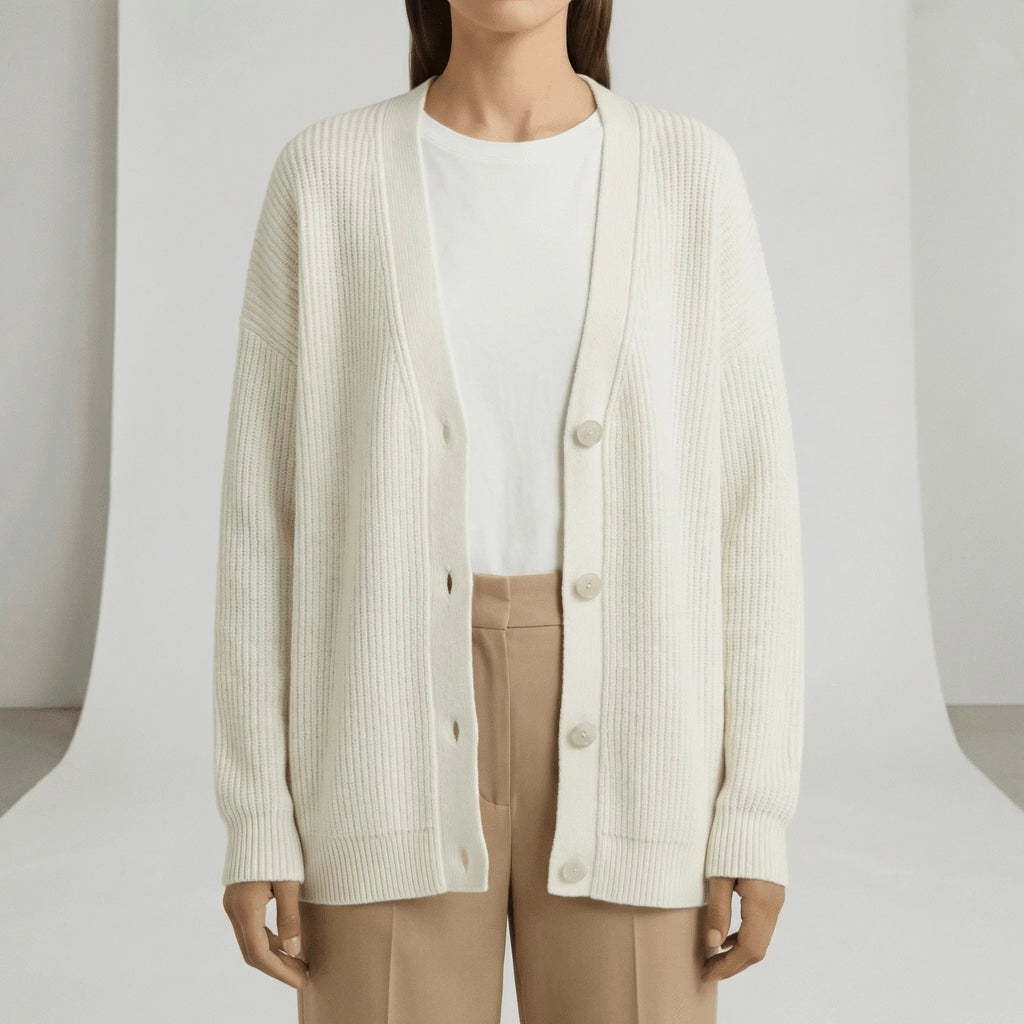Löst skuren cardigan med knappslå - Jamila